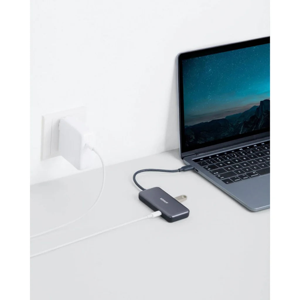 Anker Premium 4-in-1 USB-C Hub