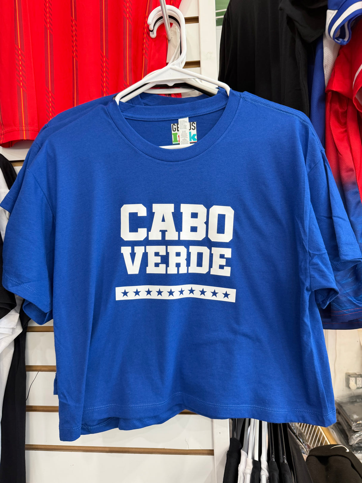 CABO VERDE CROP TOP T-SHIRT