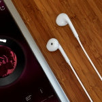 MyBat Pro 3.5mm Mic Wired Stereo Handsfree - White